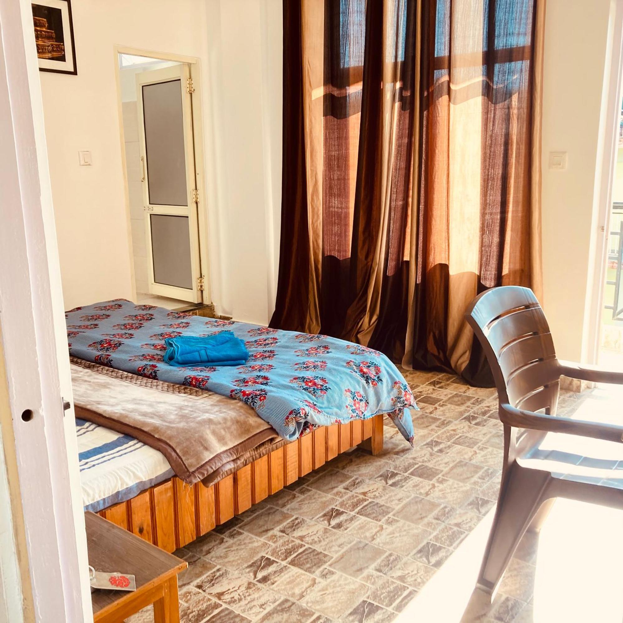 Oasis Guest House Bhagsu D'Shala دارامشالا المظهر الخارجي الصورة