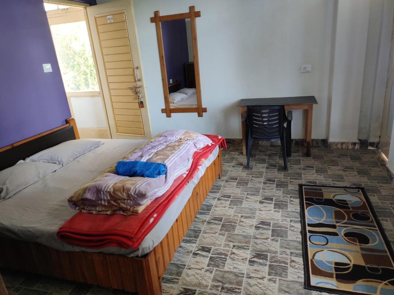 Oasis Guest House Bhagsu D'Shala دارامشالا المظهر الخارجي الصورة