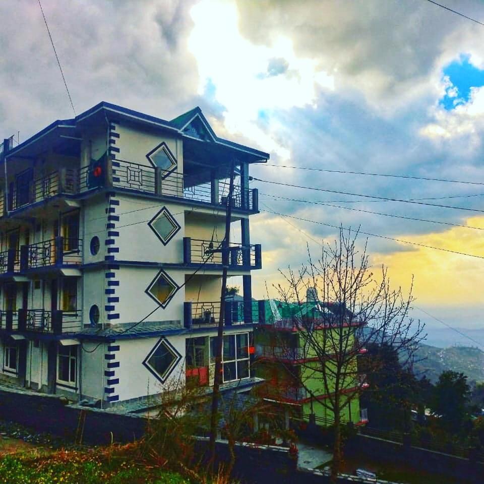 Oasis Guest House Bhagsu D'Shala دارامشالا المظهر الخارجي الصورة