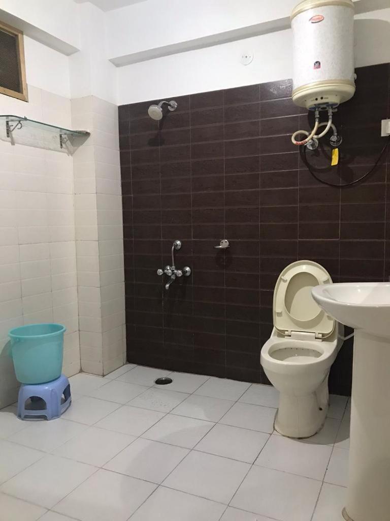 Oasis Guest House Bhagsu D'Shala دارامشالا المظهر الخارجي الصورة